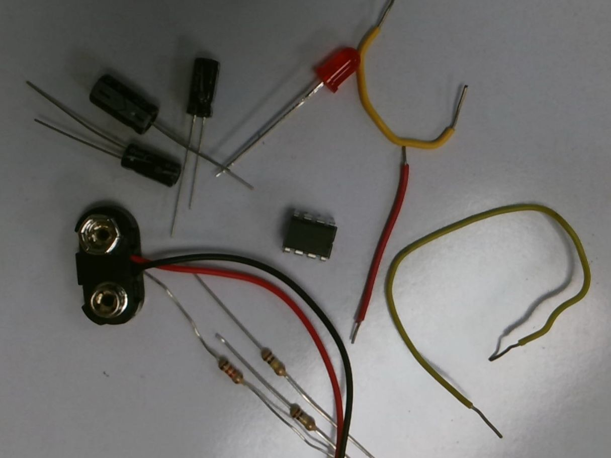 Parts for 555 flasher