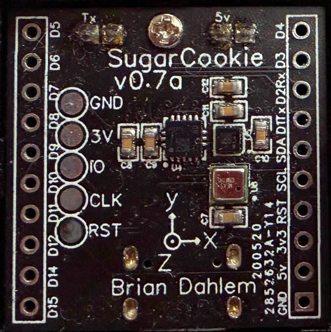 Figure 153: Camera taken apart showing the cylindrical capacitor used to power the camera flash